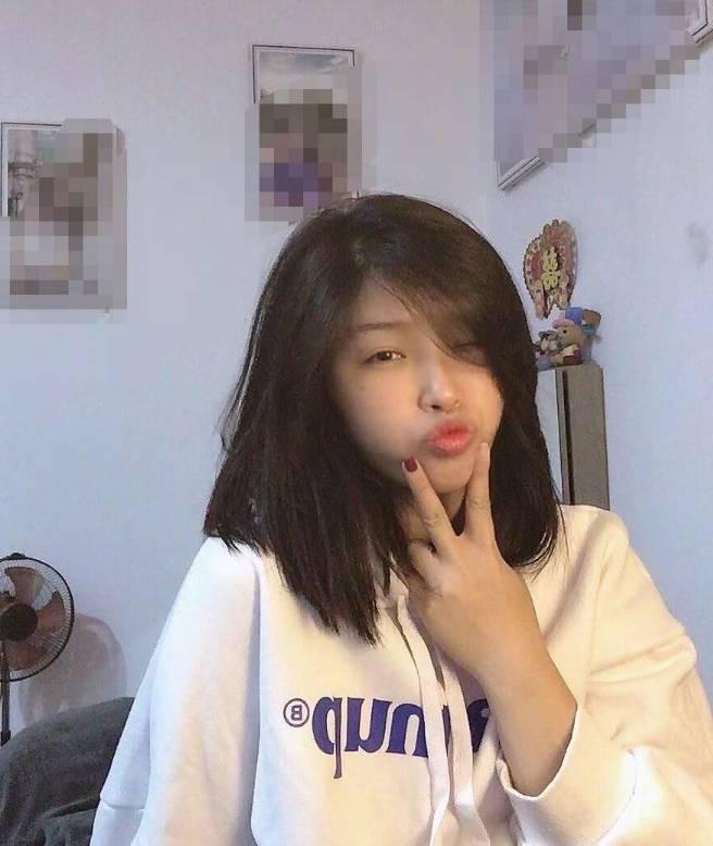 值得一试的小Sao货