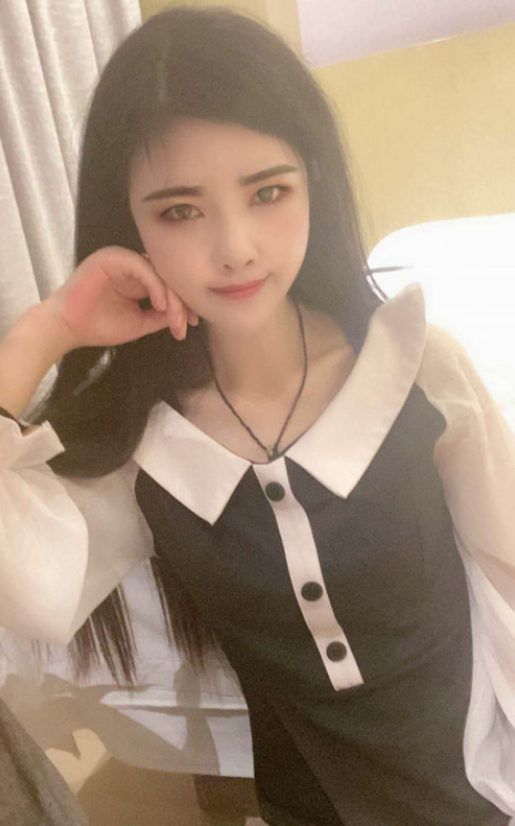 雨花客厅小Sao货