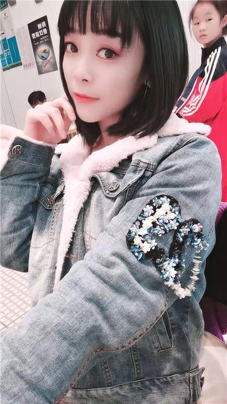 体验天河丽丽，可 she~吻